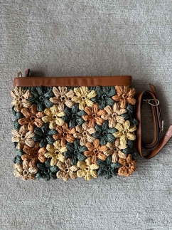 Raffia Flower Embellished Bag BROWN - RARU BY BERİL KOÇ
